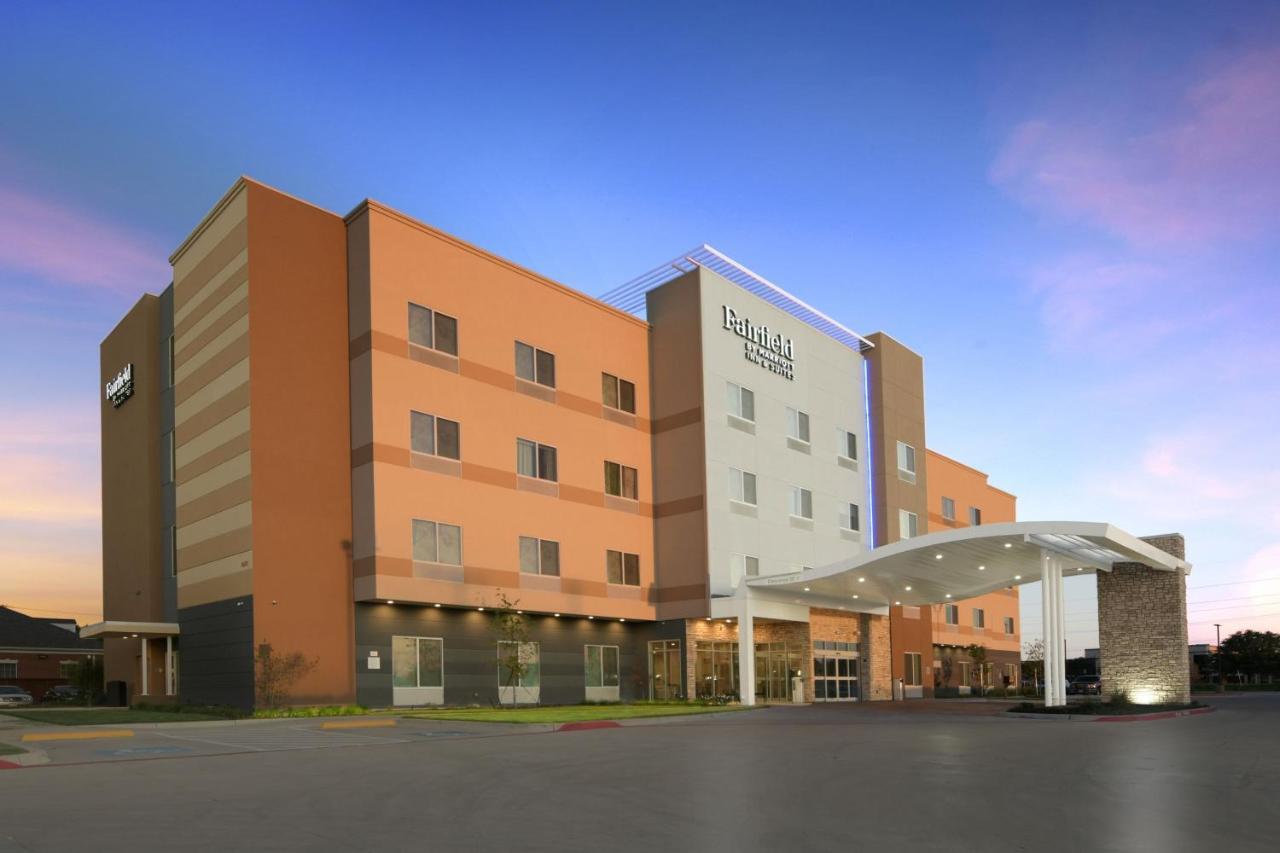 Fairfield By Marriott Inn & Suites Dallas East Exterior photo