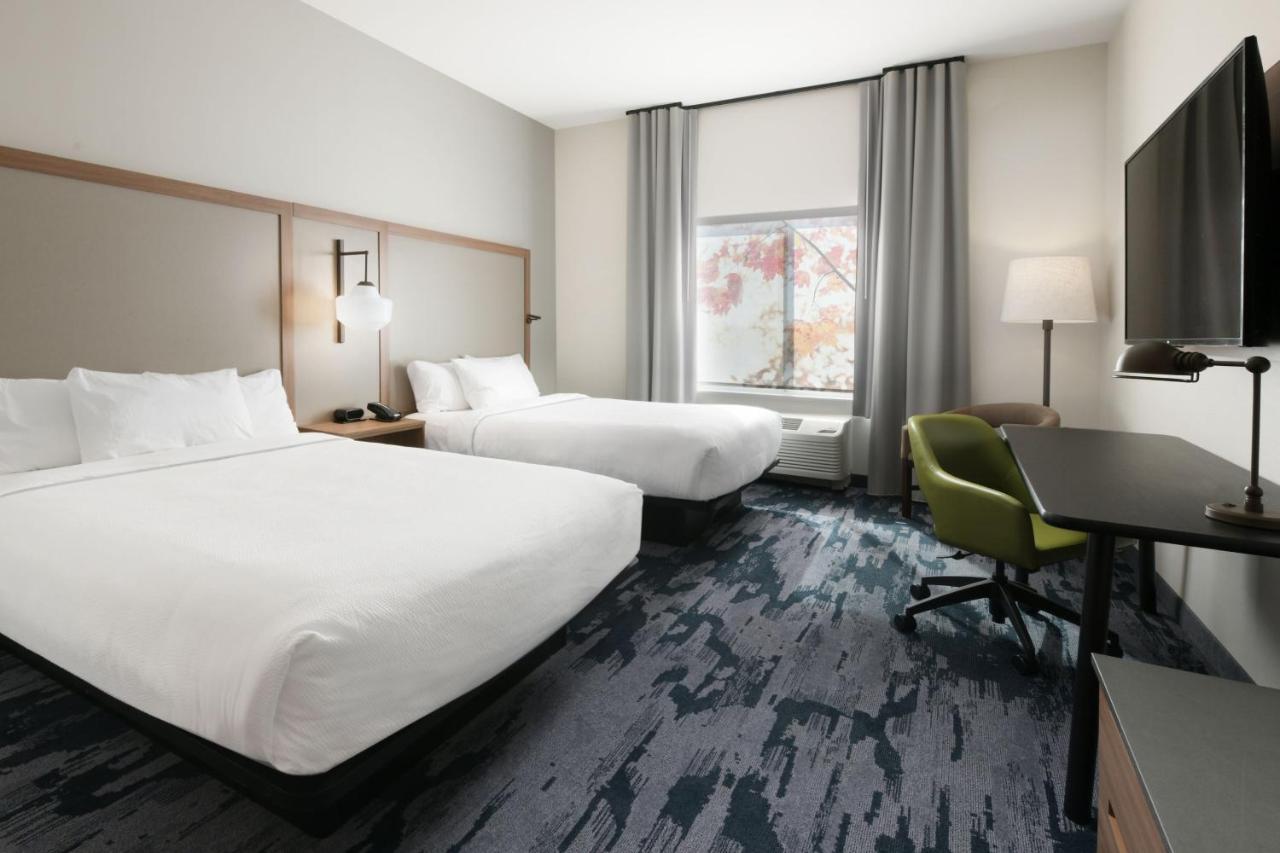 Fairfield By Marriott Inn & Suites Dallas East Exterior photo